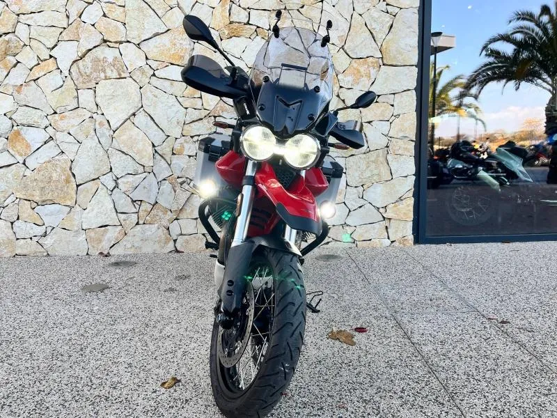 MOTO-GUZZI 850 ABS + TC full options