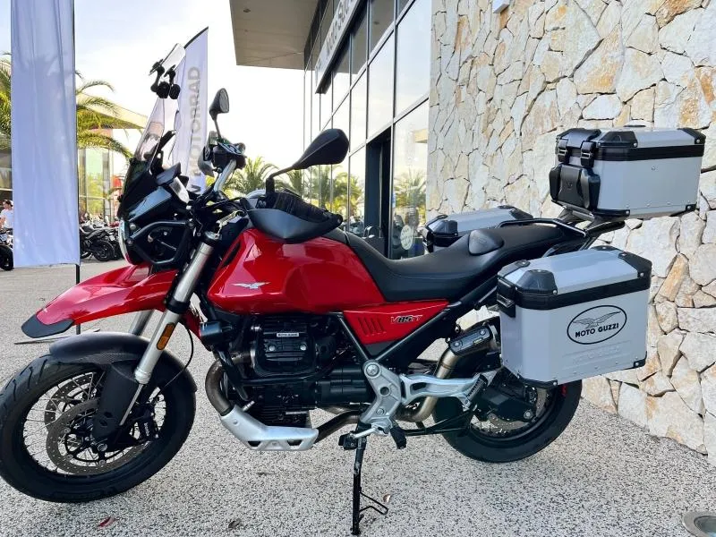 MOTO-GUZZI 850 ABS + TC full options
