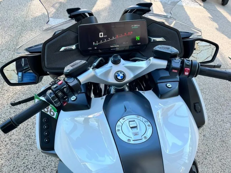 BMW 1250 RT + options