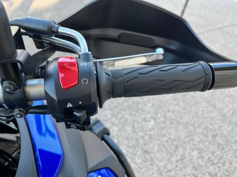 SUZUKI V-Strom ABS 2024 + OPTIONS