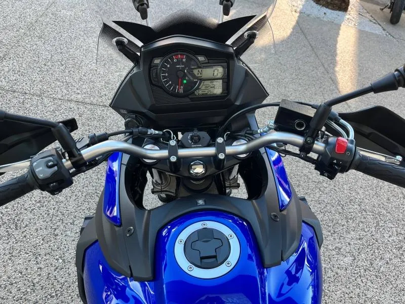 SUZUKI V-Strom ABS 2024 + OPTIONS