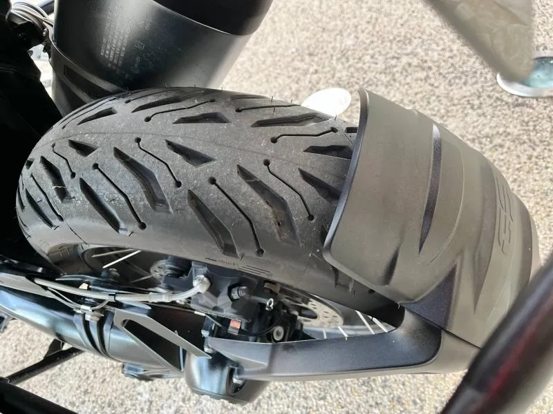 BMW 1250 GS TRIPLE BLACK FULL OPTION