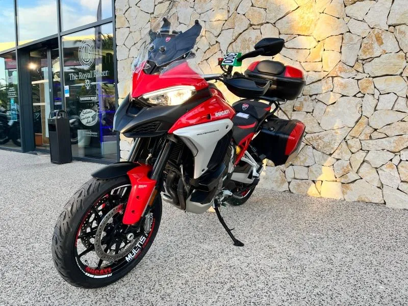 DUCATI V4 1160 + OPTIONS