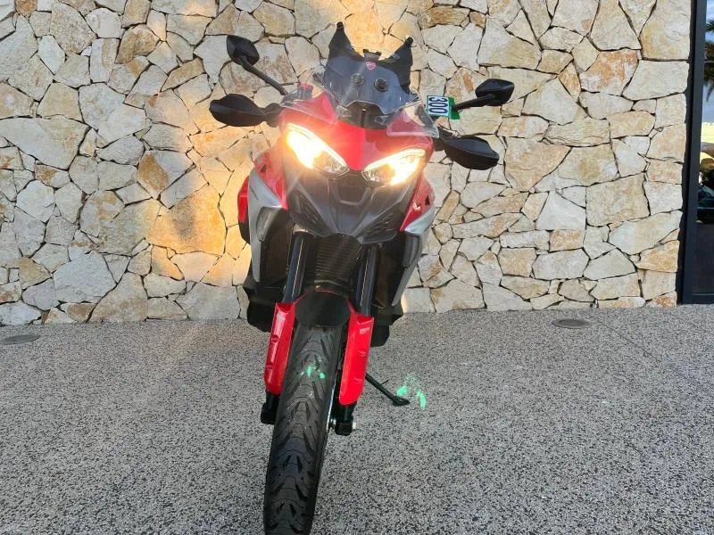 DUCATI V4 1160 + OPTIONS