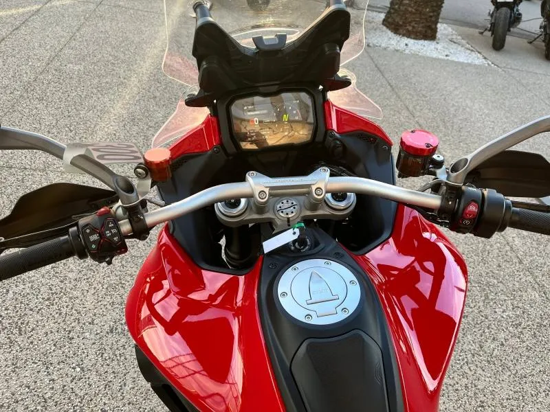 DUCATI V4 1160 + OPTIONS