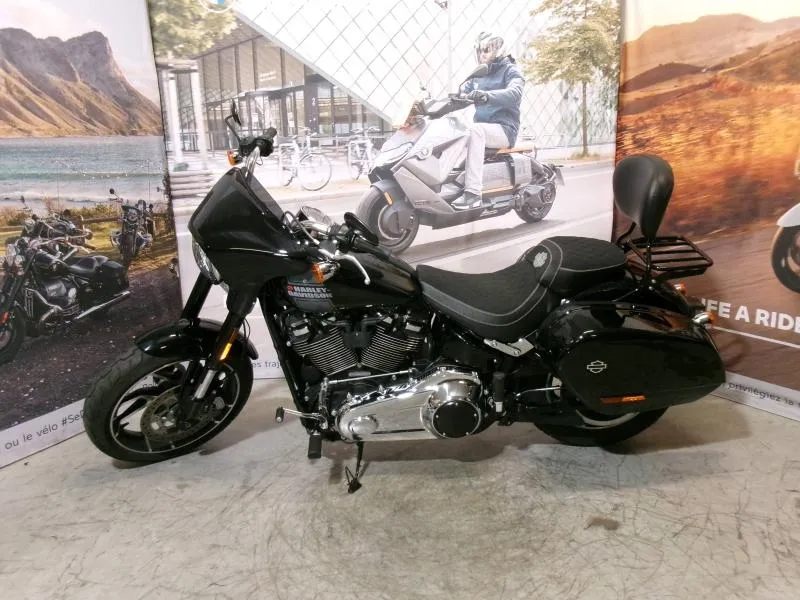 HARLEY-DAVIDSON SPORT GLIDE 107 BRIDABLE A2