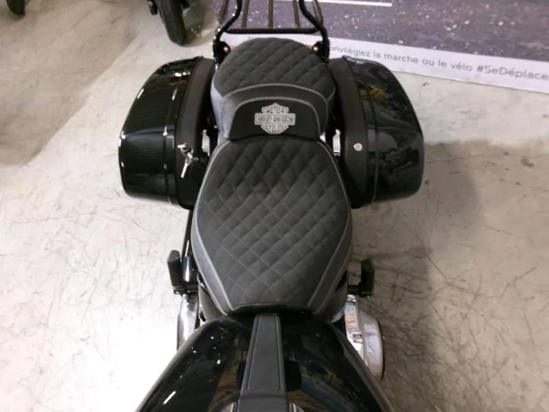 HARLEY-DAVIDSON SPORT GLIDE 107 BRIDABLE A2