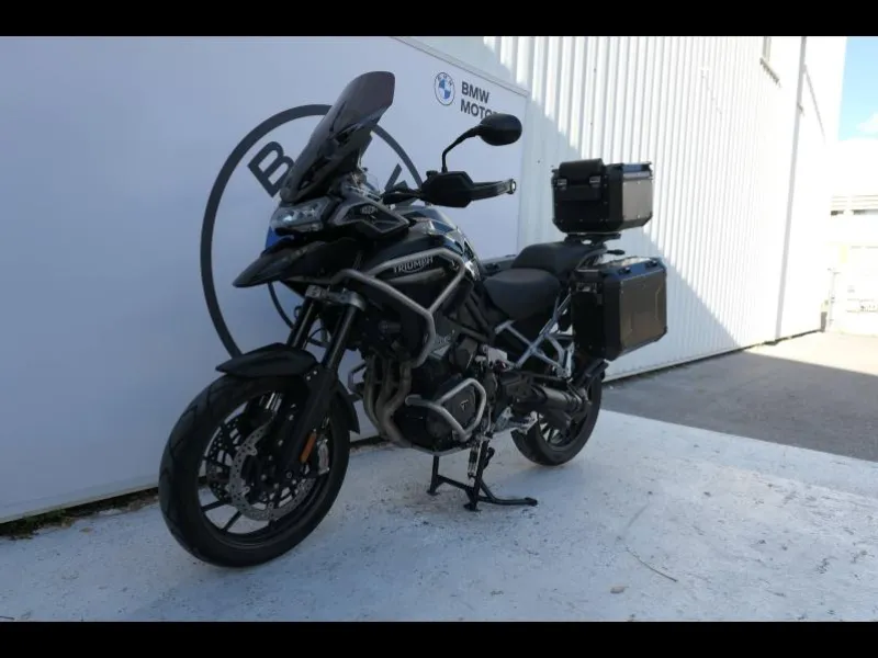 TRIUMPH 1200 GT Pro + Options