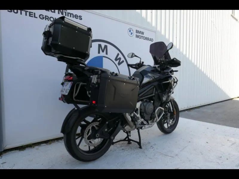 TRIUMPH 1200 GT Pro + Options