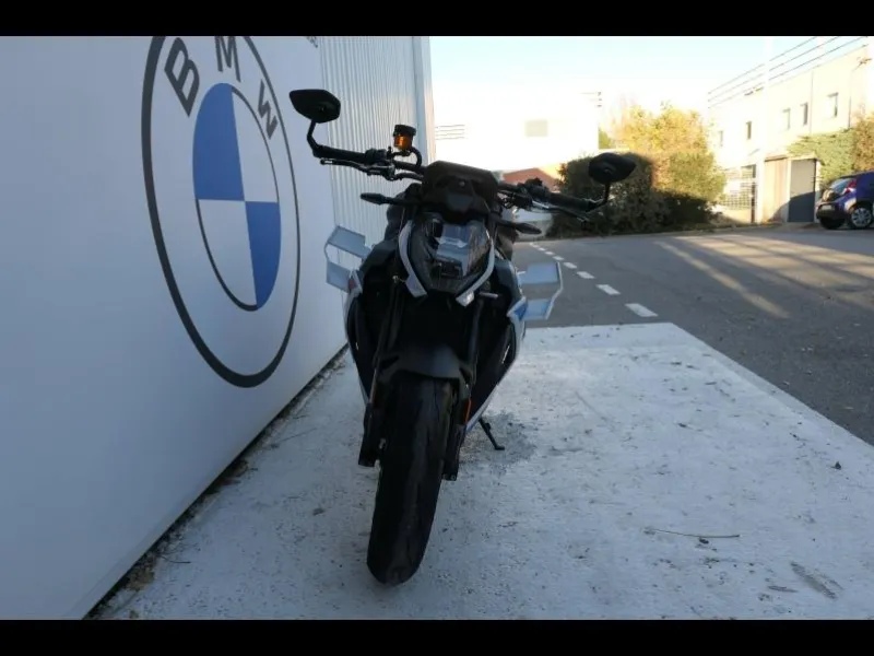 BMW 1000 R