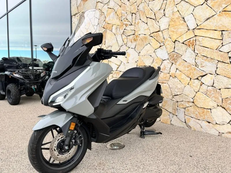 HONDA 350 Forza 2025