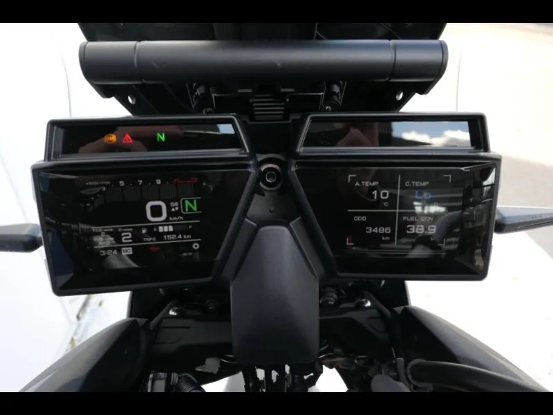 YAMAHA 900 GT + Top Case