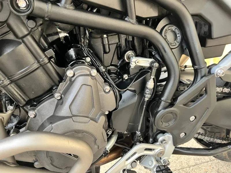 TRIUMPH 900 Rally Pro