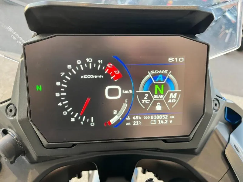 SUZUKI 1000 GX AVEC OPTIONS  GSX-S