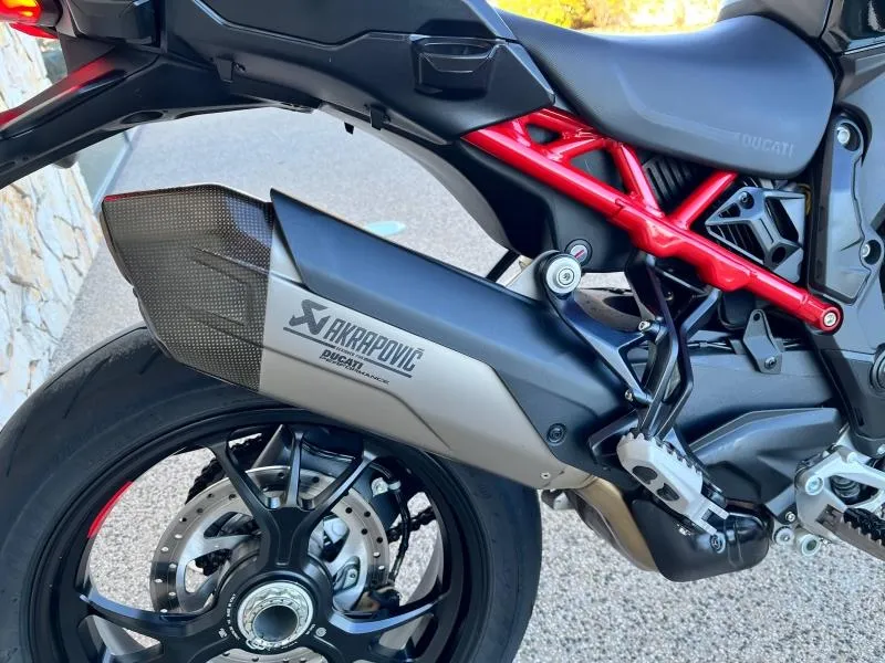 DUCATI V4 Pikes Peak 1160