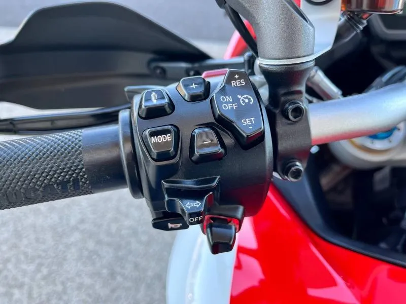 DUCATI V4 Pikes Peak 1160