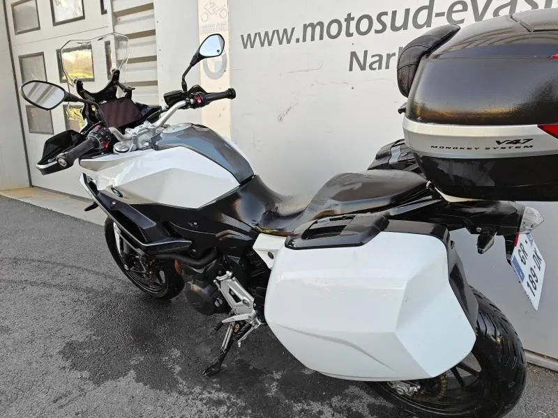BMW 900 XR