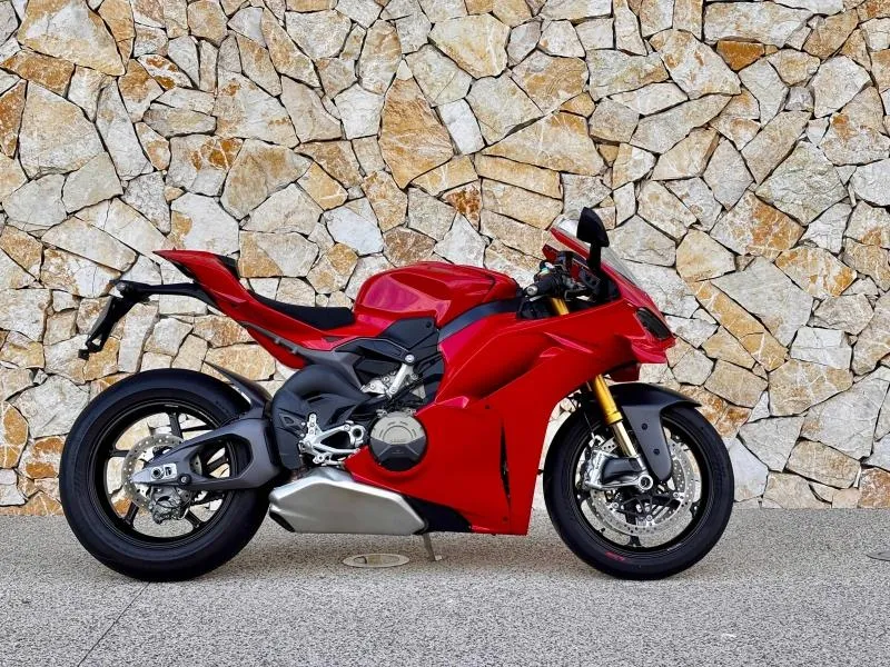 DUCATI Panigale V4 1103 S