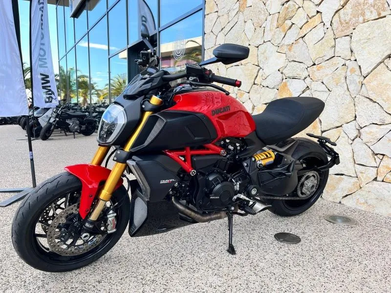 DUCATI 1260 S options Termignioni et jantes