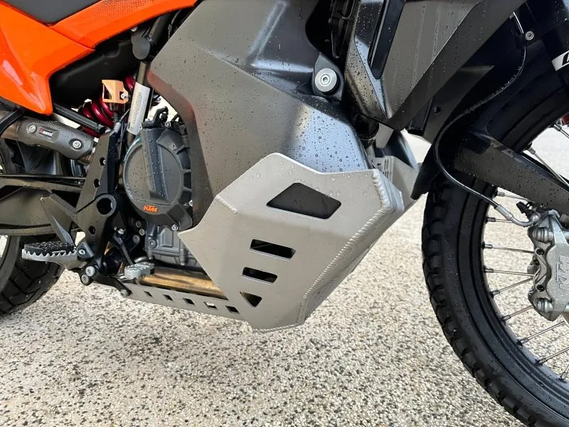 KTM 890 2021 VERSION BASSE + OPTIONS