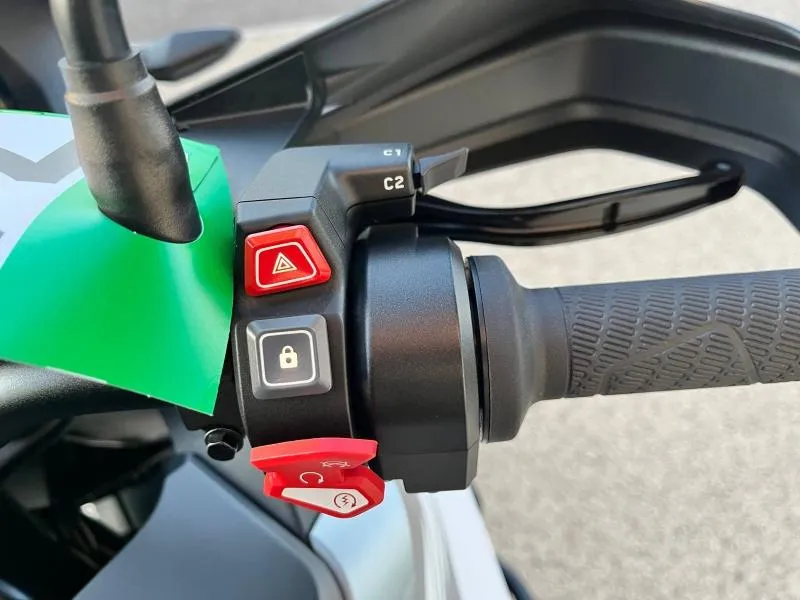 KTM 1290 S 2025 + OPTIONS ET TECH PACK