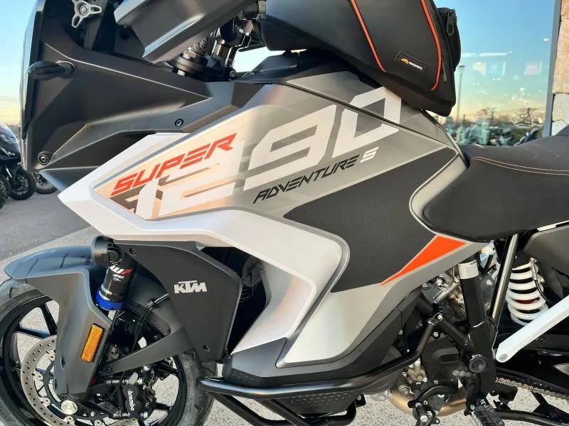 KTM 1290 S 2025 + OPTIONS ET TECH PACK