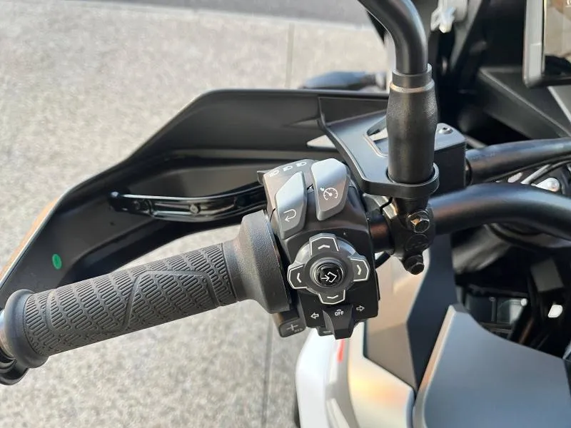 KTM 1290 S 2025 + OPTIONS ET TECH PACK