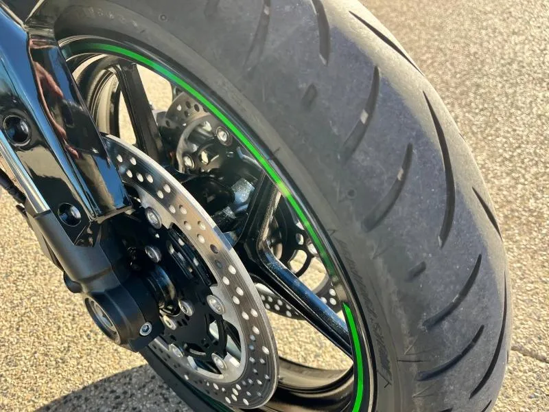 KAWASAKI 1100 SE 2025