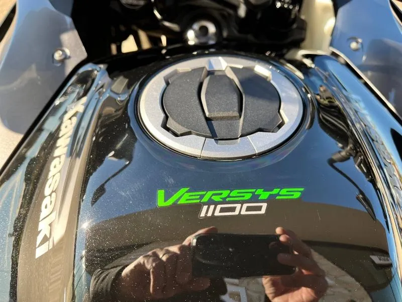 KAWASAKI 1100 SE 2025