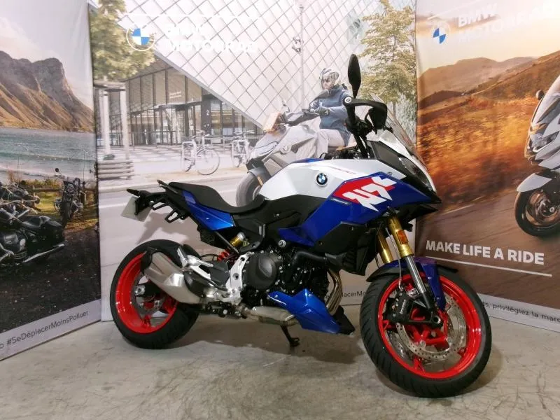 BMW F 900 XR A2 2025