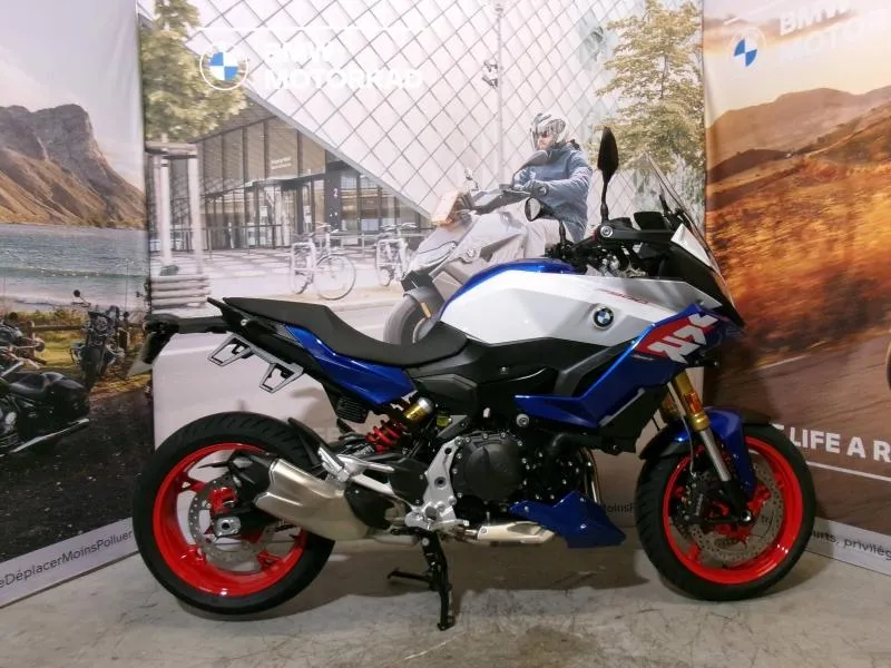 BMW F 900 XR A2 2025