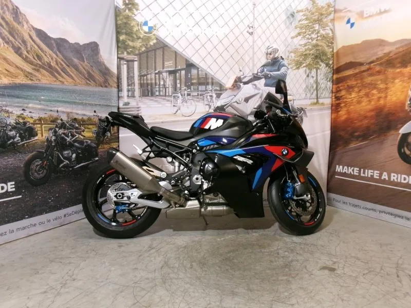 BMW M 1000 RR 2025