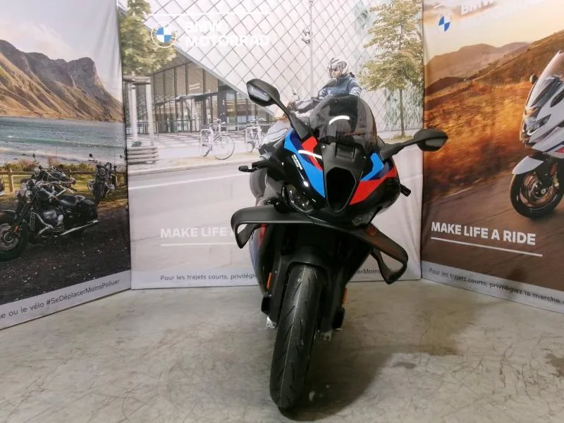 BMW M 1000 RR 2025