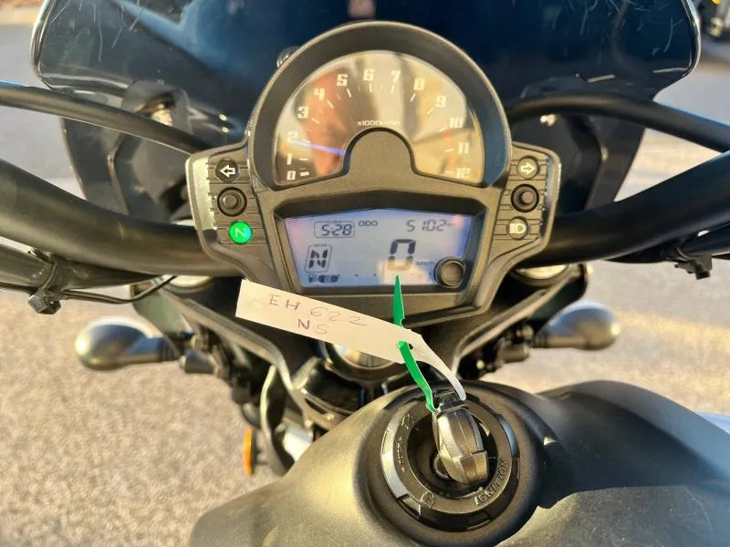 KAWASAKI 650 ABS 2016