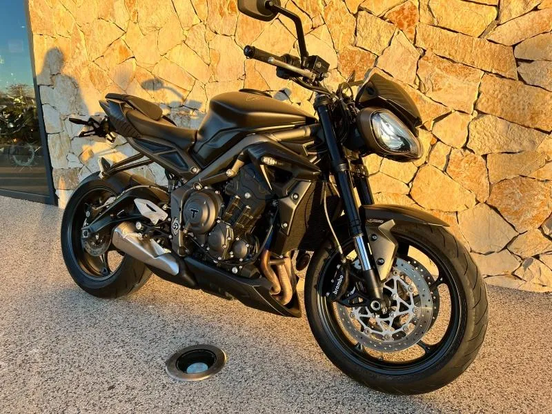 TRIUMPH 765 R 2022 118 cv