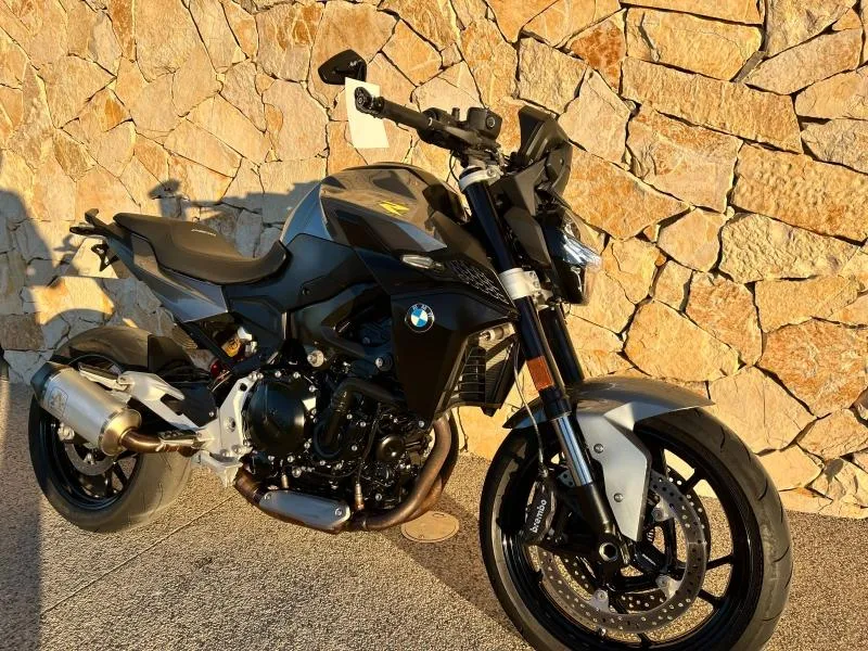 BMW 900 R  A2 full pack