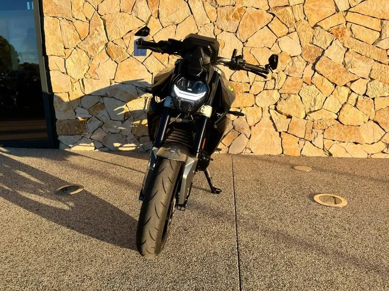 BMW 900 R  A2 full pack