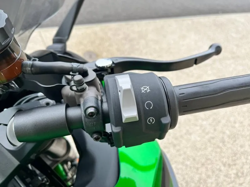 KAWASAKI Ninja 1100 sx 12/2024 + OPTIONS