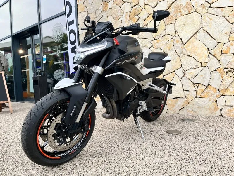 CF MOTO 800 A2 + OPTION