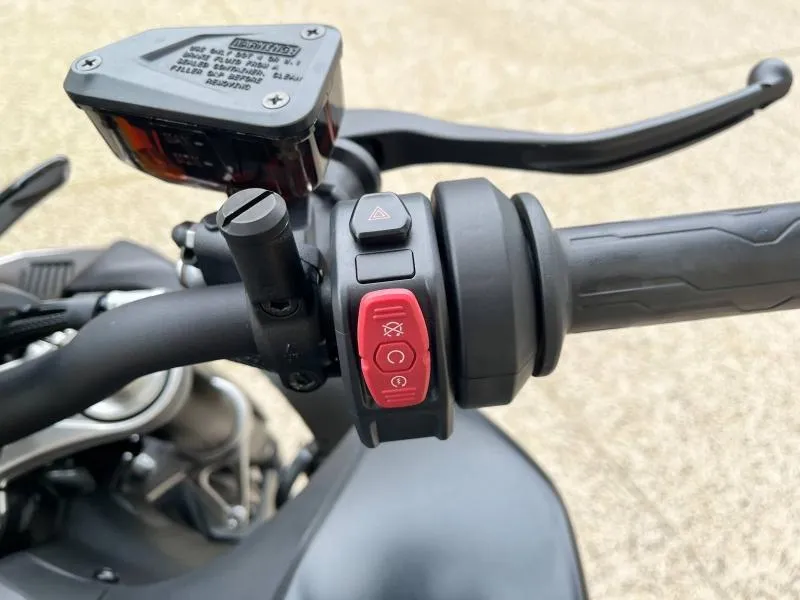 CF MOTO 800 A2 + OPTION