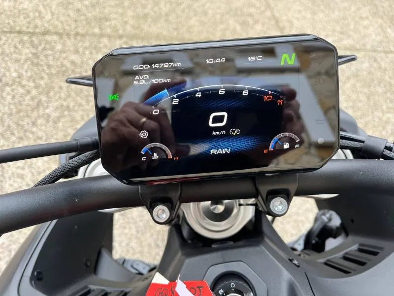 CF MOTO 800 A2 + OPTION