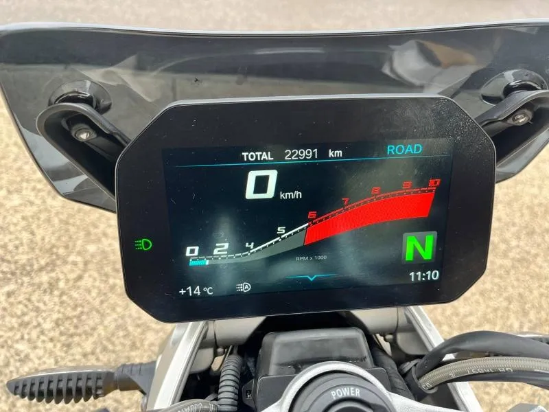 BMW 1250 R + FULL PACK + OPTIONS