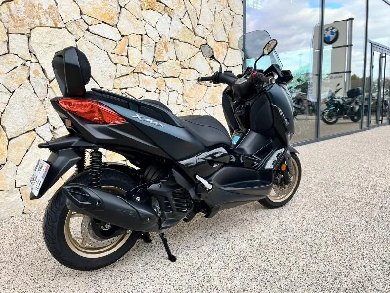 YAMAHA 125 Tech MAX
