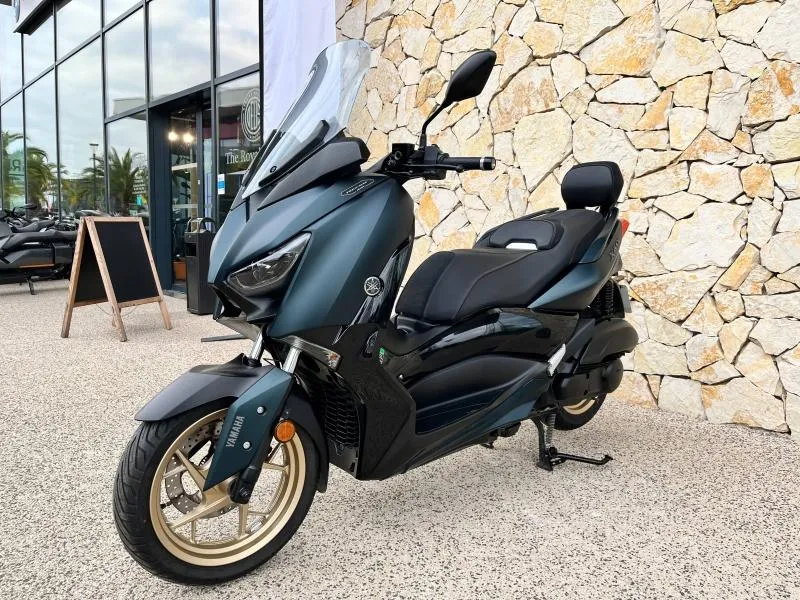 YAMAHA 125 Tech MAX