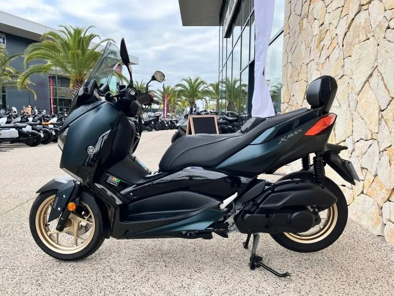 YAMAHA 125 Tech MAX