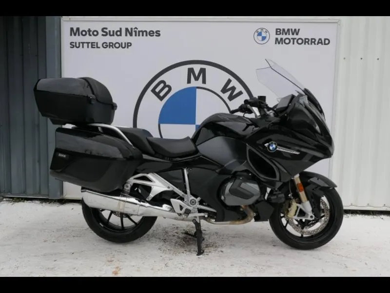 BMW 1250 RT Style Triple Black Finition Pro + Top Case