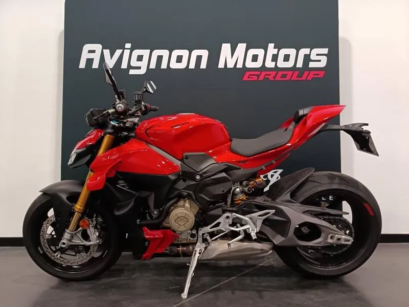 DUCATI 1103 Streetfighter V4 S