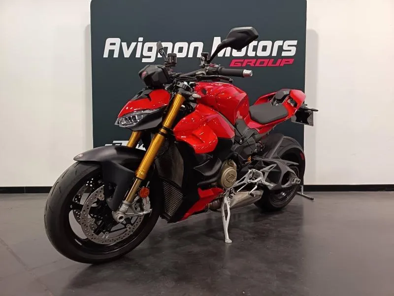 DUCATI 1103 Streetfighter V4 S