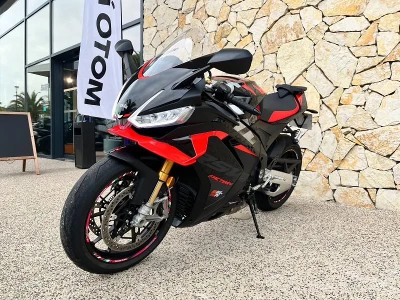 APRILIA 1100 Factory Euro 5+ RSV 4