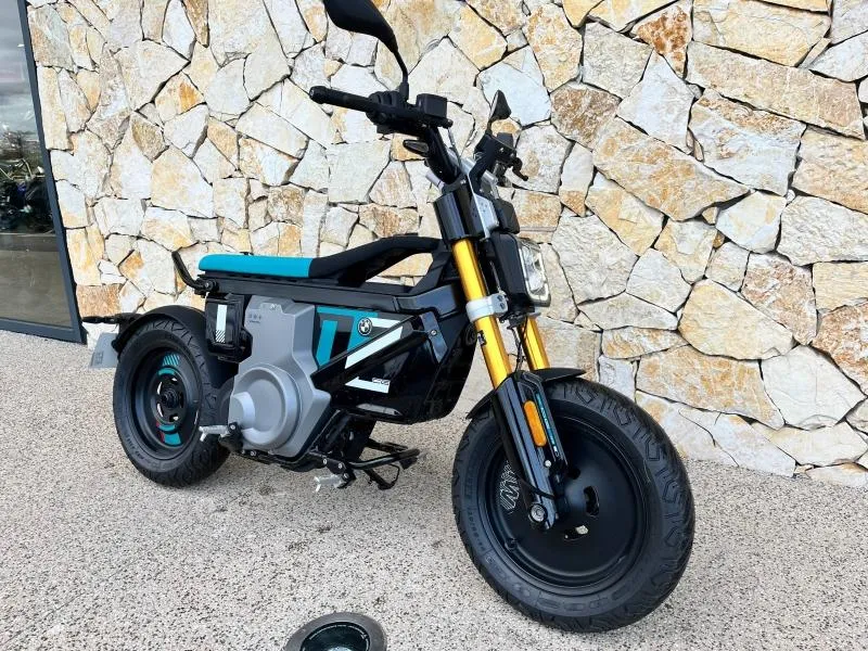 BMW CE02  125 cm3